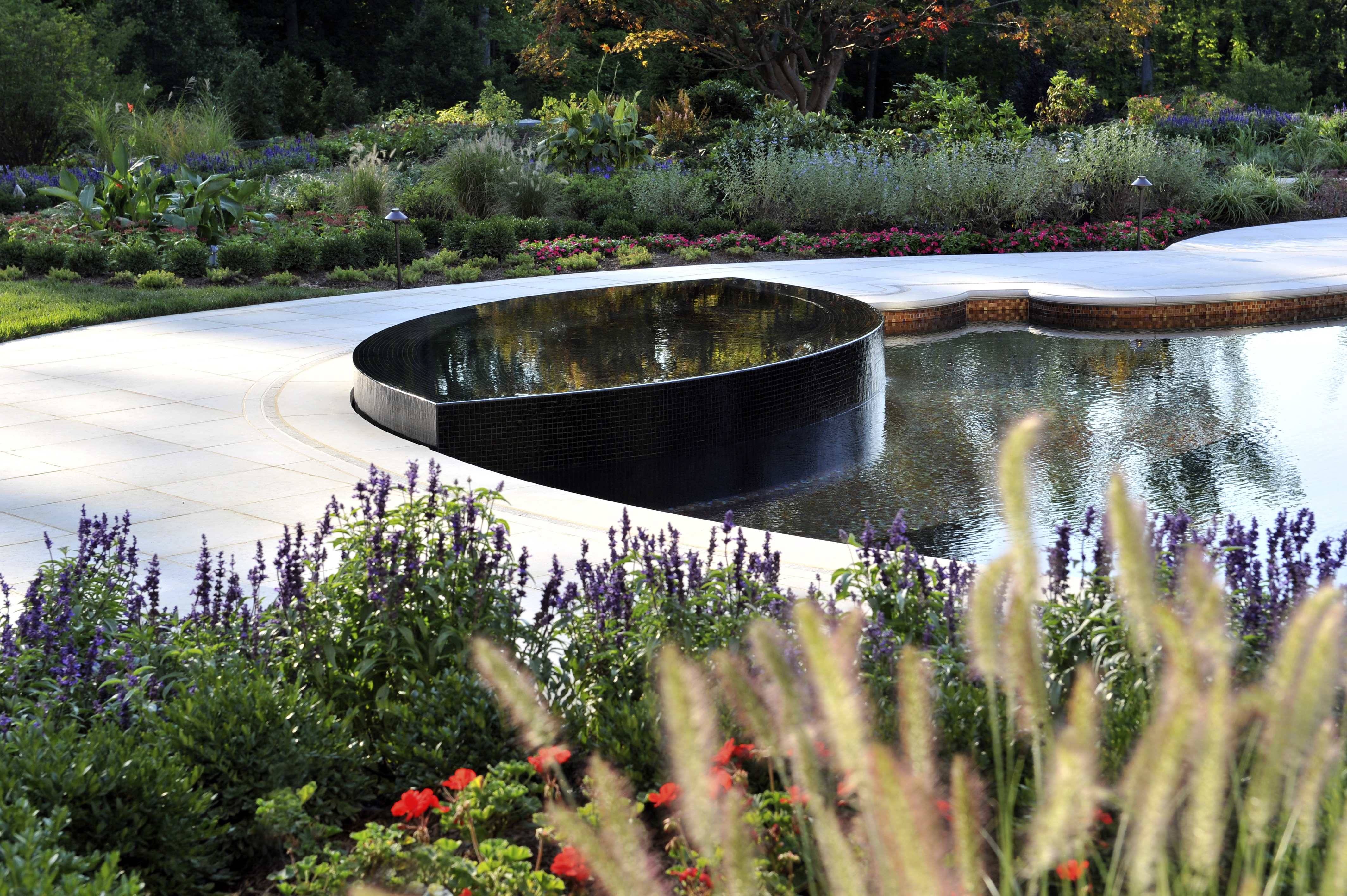 Bergen County NJ Landscape Designer Wins 2013 Best Gunite Pool
